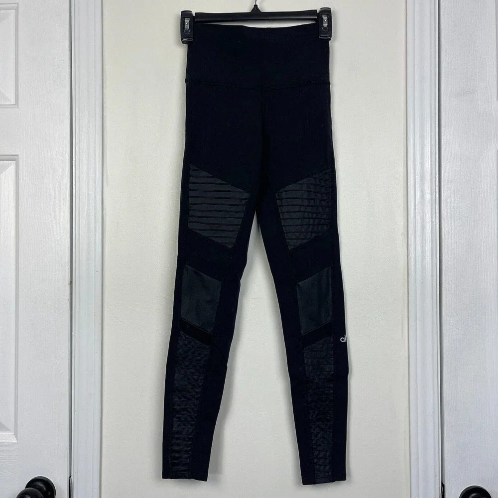 Alo Yoga Womens XS Moto Leggings Black High Rise Quilted Activewear